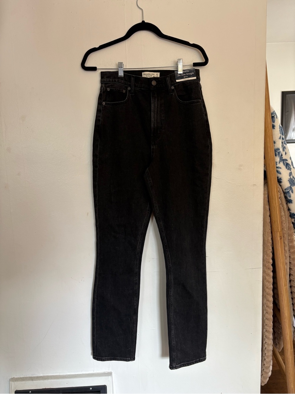 Abercrombie & Fitch Curve Love “The Slim Straight” Ultra-High Rise Jeans - 27